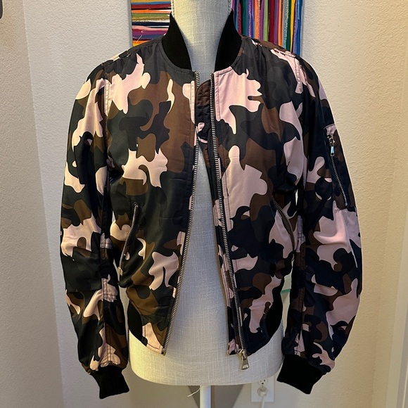 Topshop Jackets & Blazers - Topshop Camouflage Bomber Jacket